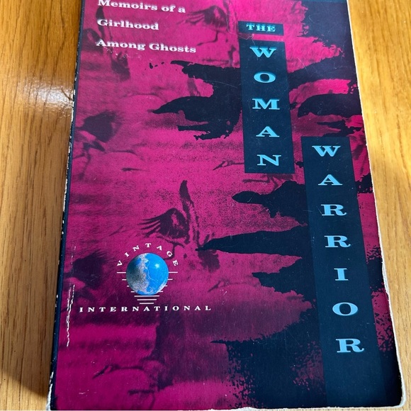 The Woman Warrior by Maxine Hong Kingston Paperback Book - Picture 7 of 8